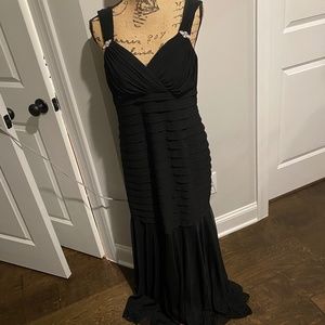 R&M Richards Black Formal Dress